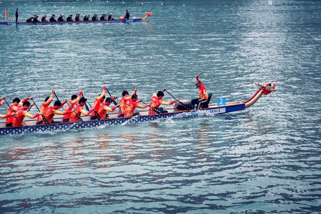 Tips Menonton Lomba Perahu Naga
