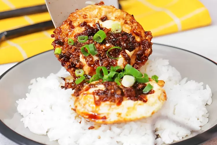 Nasi Telur Pontianak