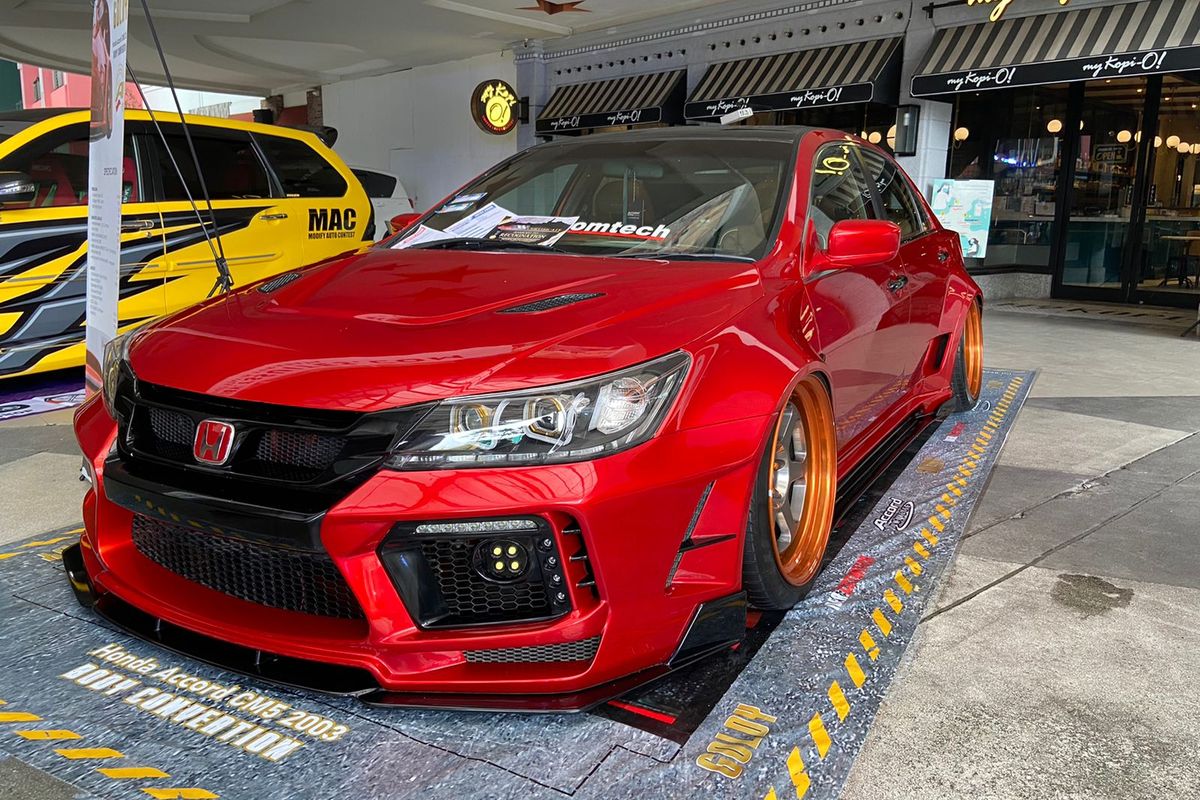 Modifikasi Mobil Elegan