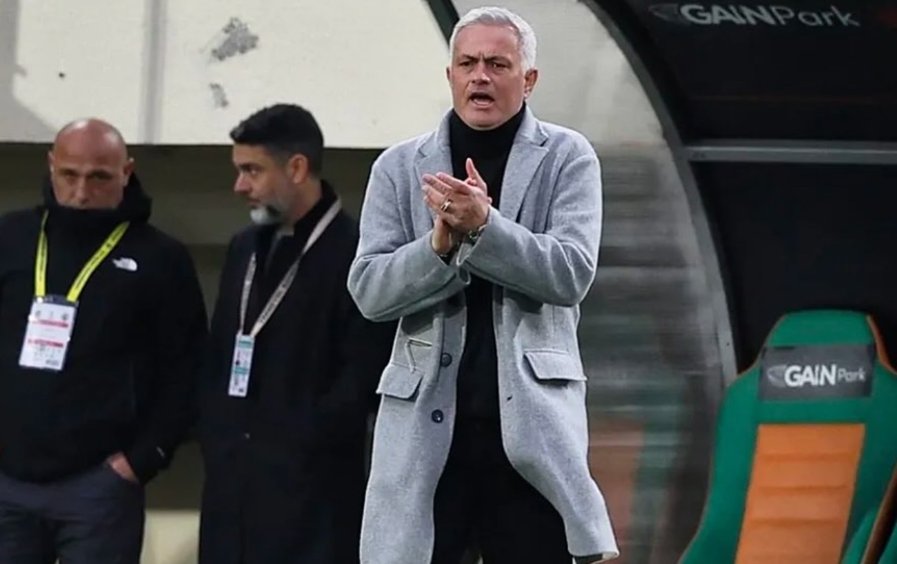 Mourinho Kembali ke Madrid