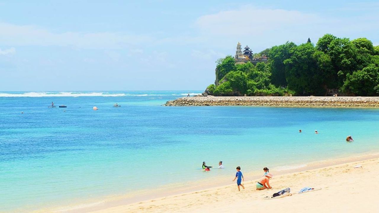 Pantai Geger